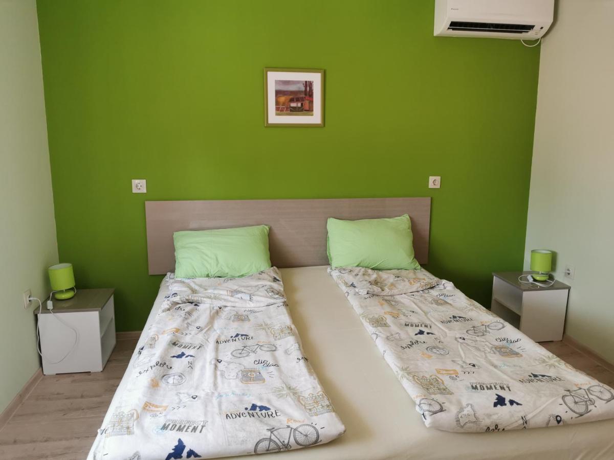 Rose Valley Guest House Kazanlŭk Exterior photo