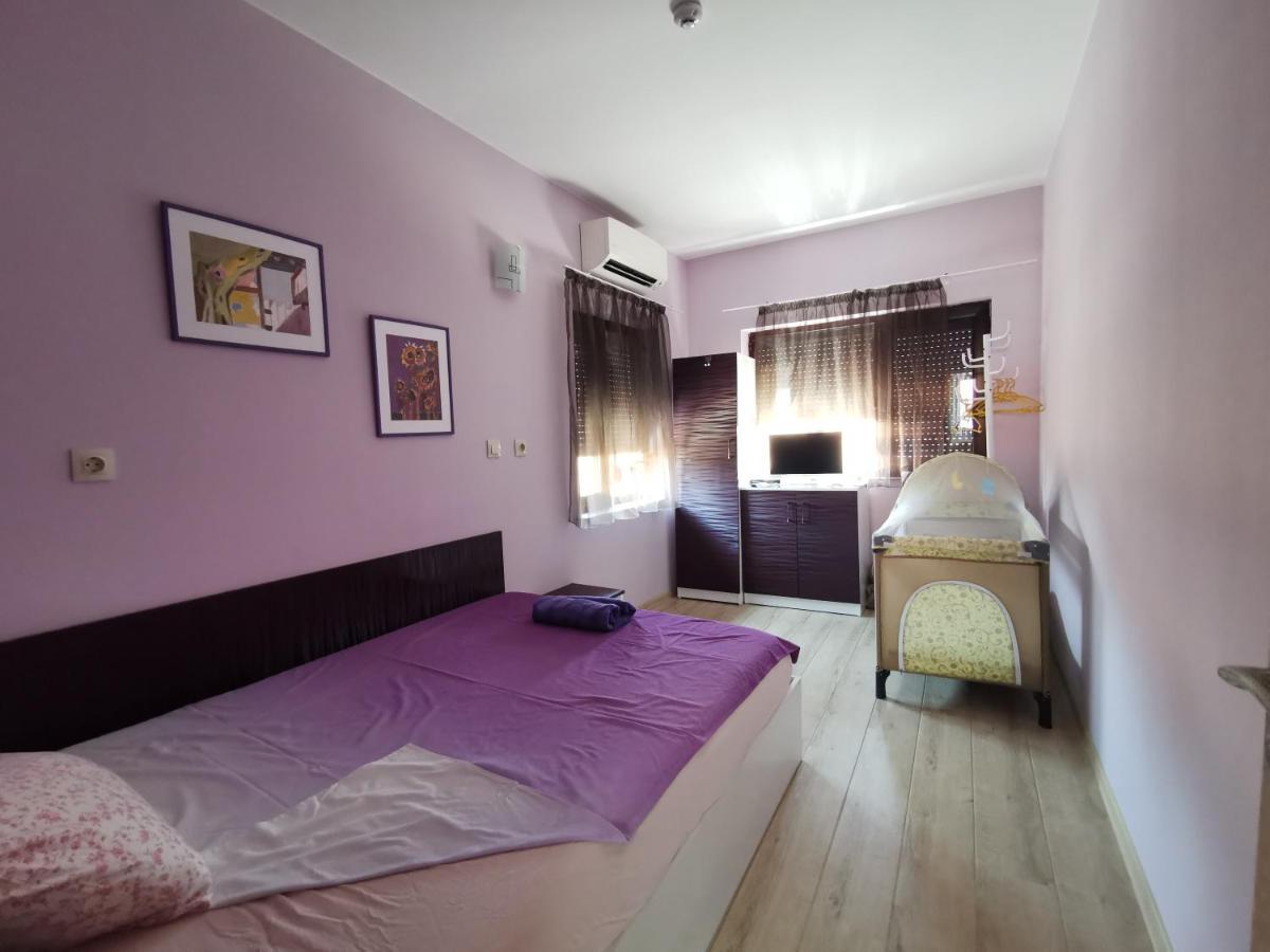 Rose Valley Guest House Kazanlŭk Exterior photo